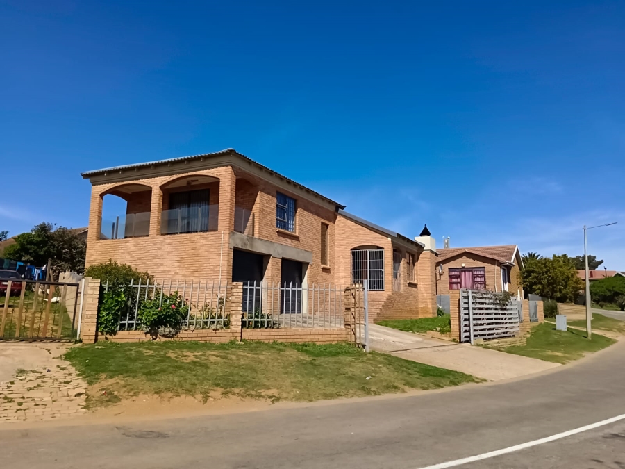 4 Bedroom Property for Sale in Mossel Bay Ext 26 Western Cape